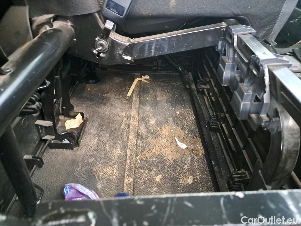  Renault  Master  Fourgon L2H2 3 5 Grand Confort dCi 130CV BVM6 E6 #84