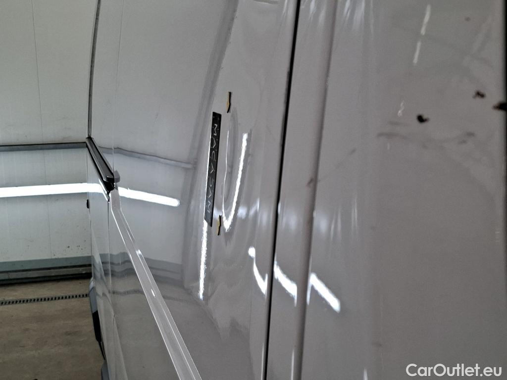  Renault  Master RENAULT   2019  4P  Fourgon tole  SL PRO F3500 L2H2 dCi 135SL #9