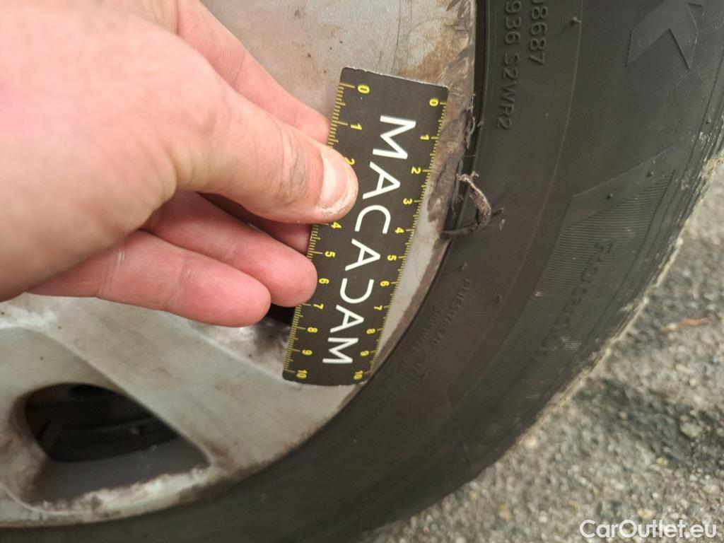  Peugeot  Partner  L1 Premium Pack 1.6 HDi 100CV BVM5 E6 #32