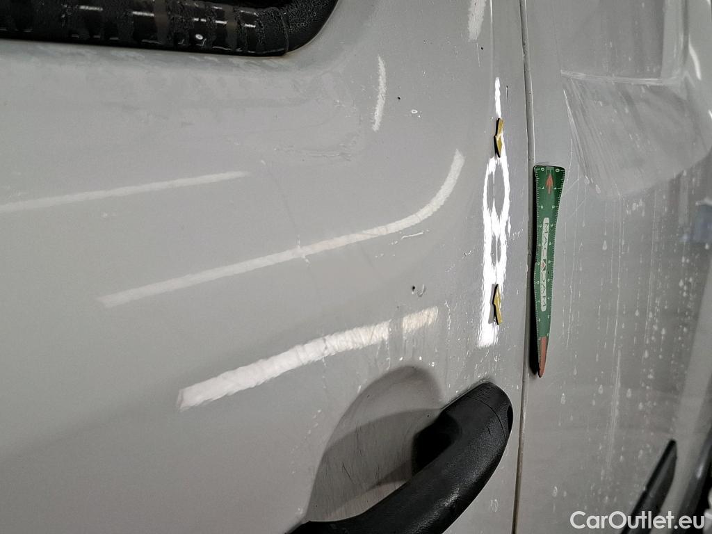  Renault  Kangoo  Express Maxi Extra (Série Spéciale) 1.5 #4