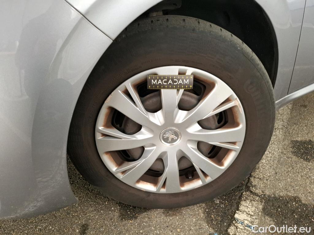  Peugeot  208  Affaire Premium Pack 1.5 HDi 100CV BVM5 E6dT #15