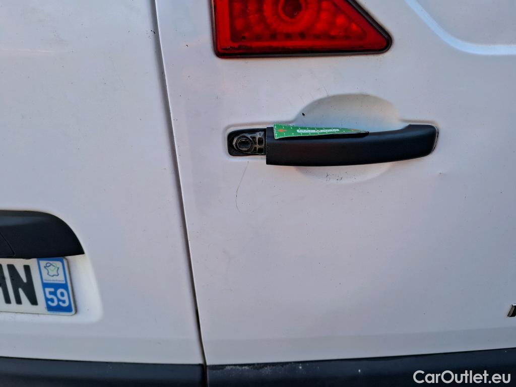  Renault  Master  III Fourgon L2H2 3 5 Grand Confort dCi 135CV BVM6 E6dT #28