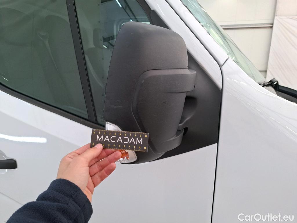  Renault  Master RENAULT   2019  4P  Fourgon tole  SL PRO F3500 L2H2 dCi 135SL #55