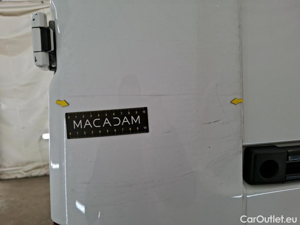  Renault  Master RENAULT   2019  4P  Fourgon tole  SL PRO F3500 L2H2 dCi 135SL #51