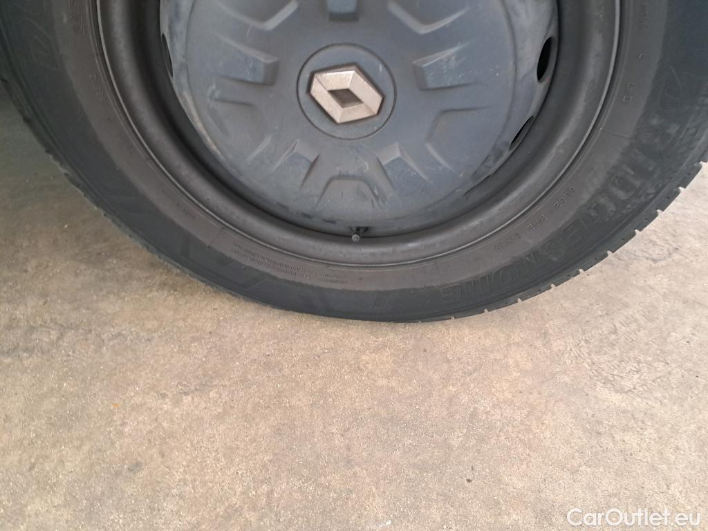  Renault  Master  Fourgon L2H2 3 5 Grand Confort dCi 130CV BVM6 E6 #48