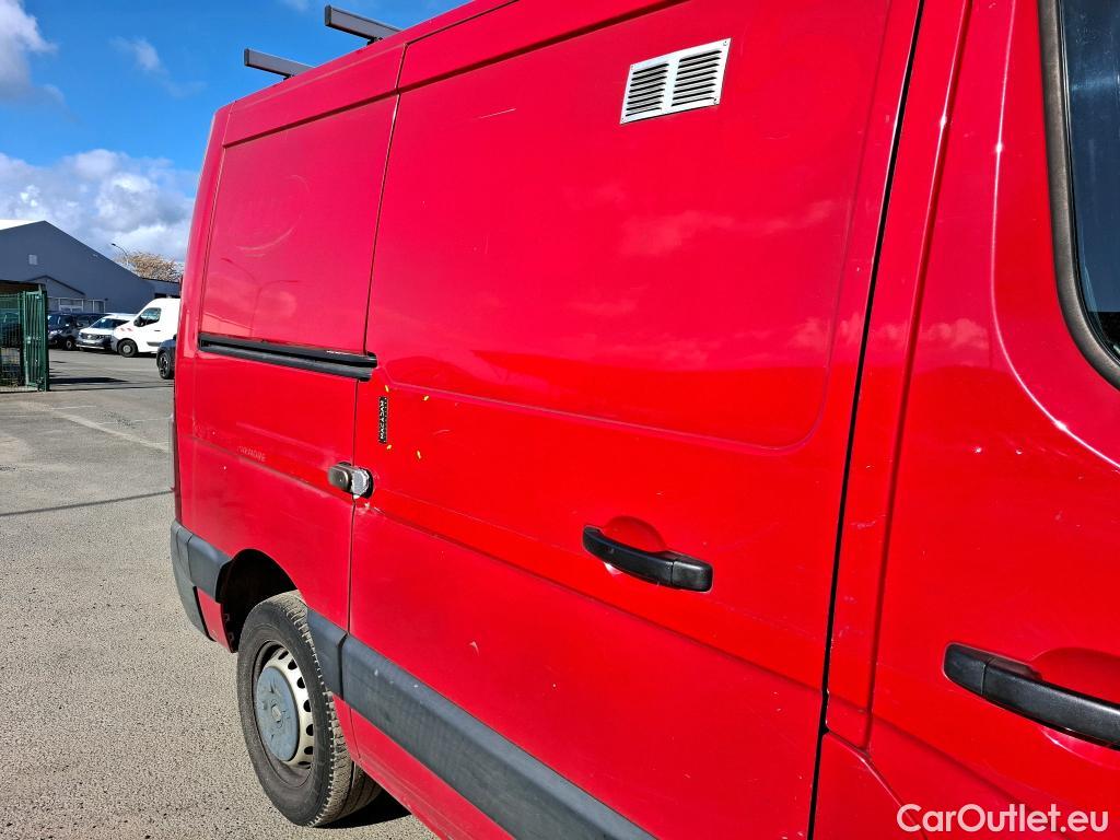  Renault  Master RENAULT  VU 4p Fourgon FG GCf TracF3500 L1H1 dCi110 S&S #19