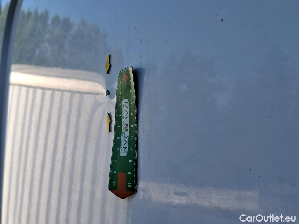  Renault  Master  III Fourgon L2H2 3 5 Grand Confort dCi 135CV BVM6 E6dT #50