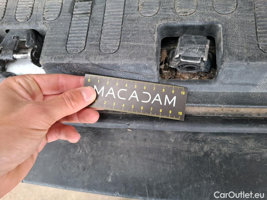  Renault  Master RENAULT   2019  4P  Fourgon tole  SL PRO F3500 L2H2 dCi 135SL #37