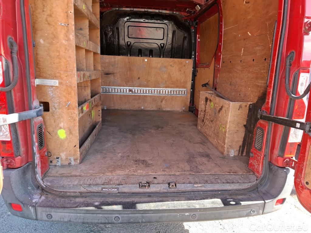  Renault  Master RENAULT  VU 4p Fourgon FG GCf TracF3500 L1H1 dCi110 S&S #52