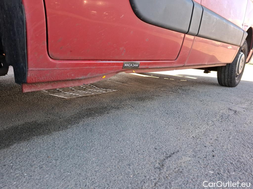  Renault  Master RENAULT  VU 4p Fourgon FG GCf TracF3500 L1H1 dCi110 S&S #24