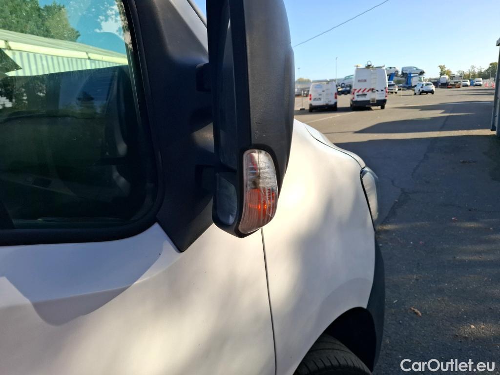  Renault  Master  III Fourgon L2H2 3 5 Grand Confort dCi 135CV BVM6 E6dT #35