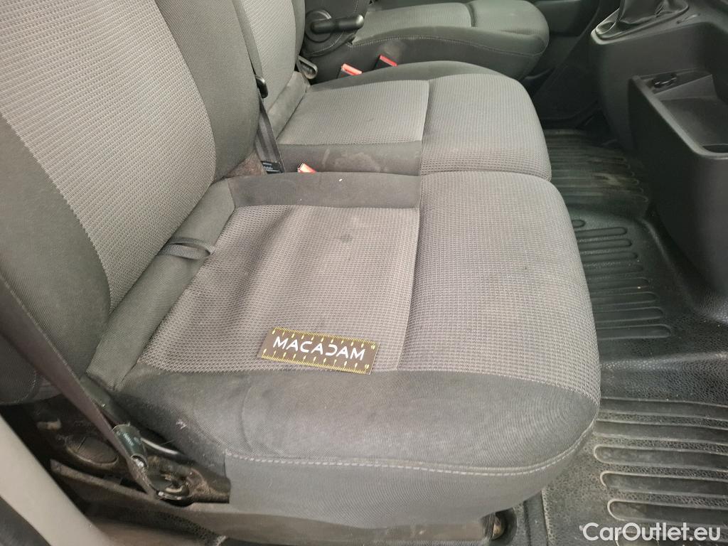  Renault  Master RENAULT   2019  4P  Fourgon tole  SL PRO F3500 L2H2 dCi 135SL #41