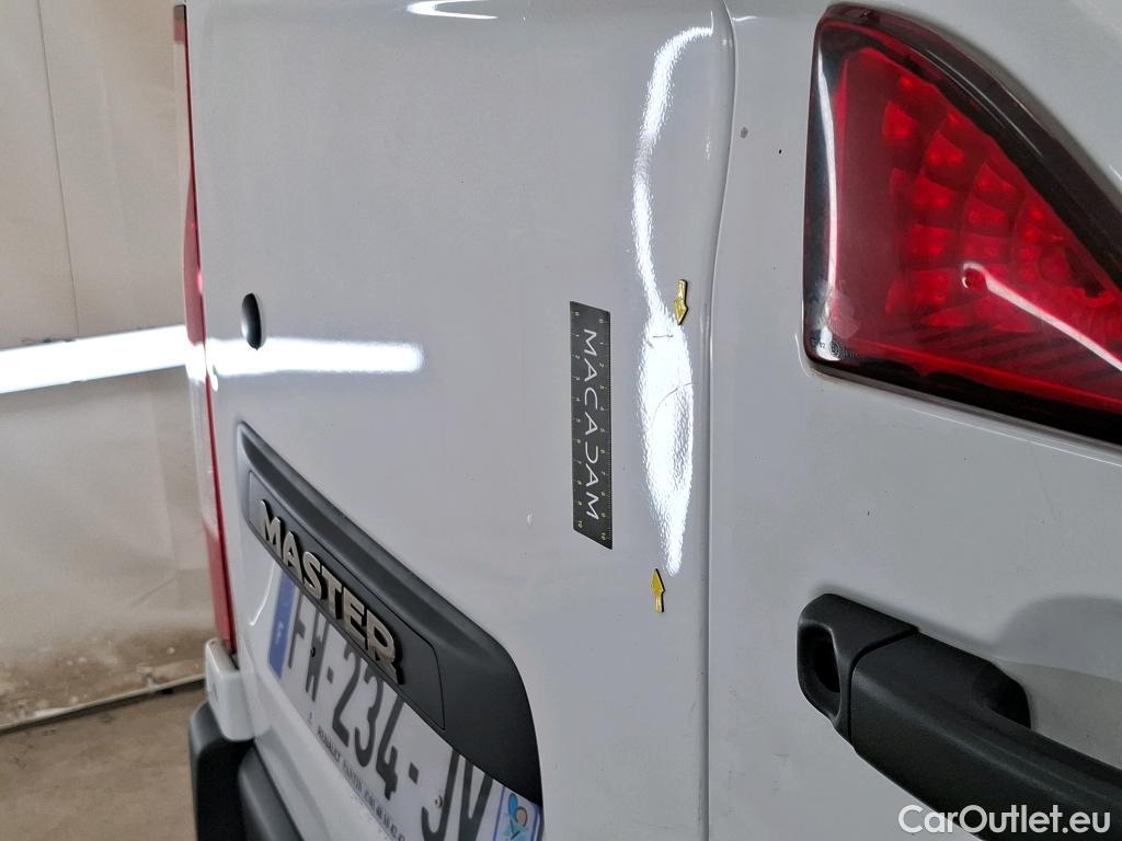  Renault  Master RENAULT   2019  4P  Fourgon tole  SL PRO F3500 L2H2 dCi 135SL #18