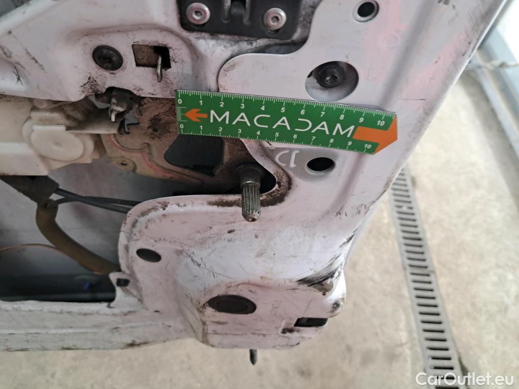  Renault  Master  Fourgon L2H2 3 5 Grand Confort dCi 130CV BVM6 E6 #78