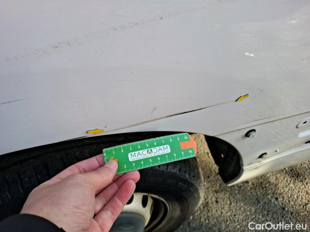  Renault  Master  III Fourgon L2H2 3 5 Grand Confort dCi 135CV BVM6 E6dT #14