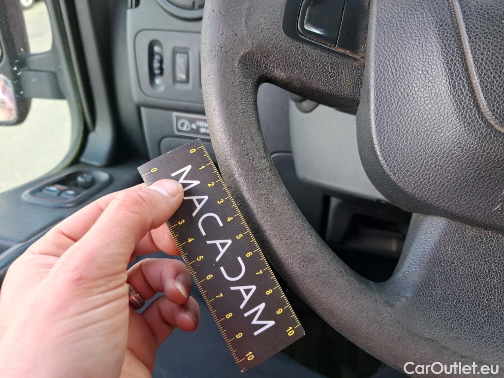  Renault  Master RENAULT  VU 4p Fourgon FG GCf TracF3500 L1H1 dCi110 S&S #90