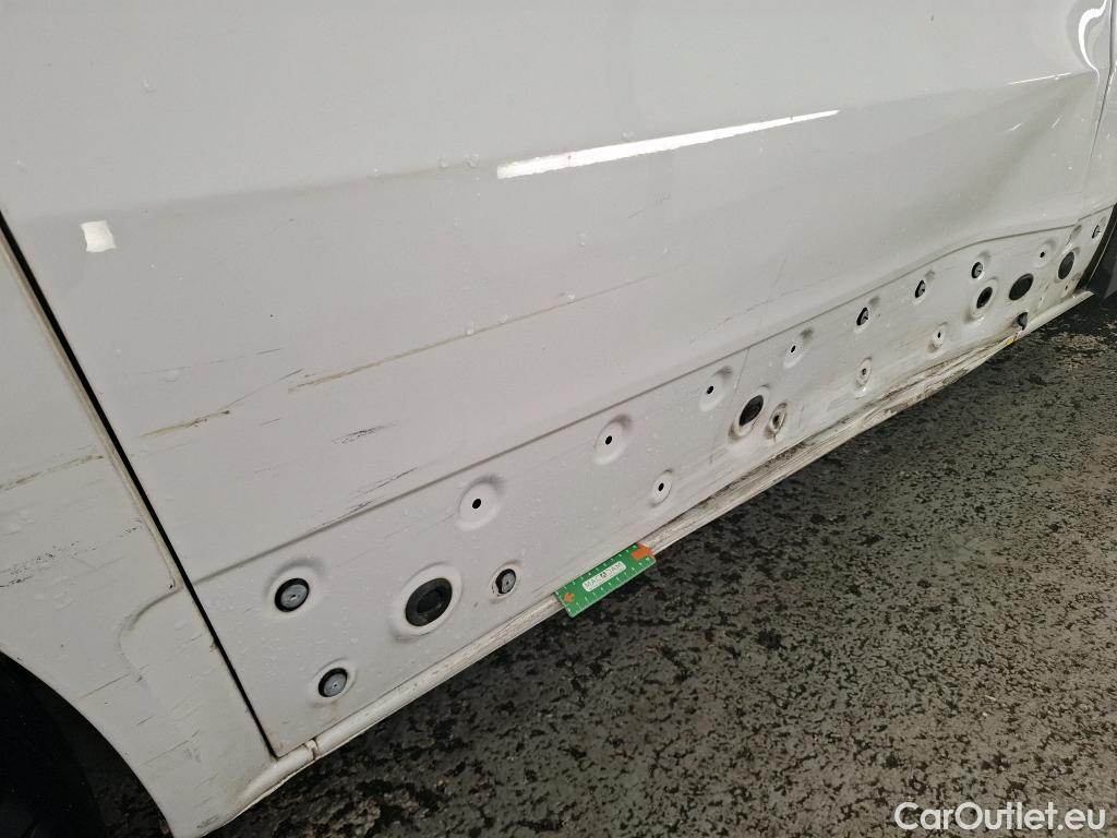  Renault  Trafic  Fourgon Grand Confort L1H1 1000 1.6 dCi 145CV BVA6 E6dT #34