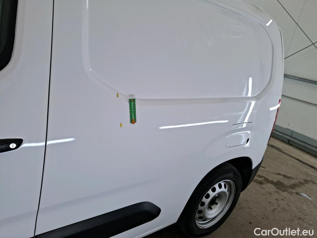  Citroen  Berlingo  Fourgon Club M 650 1.5 BlueHDi 130CV BVA8 E6dT #1