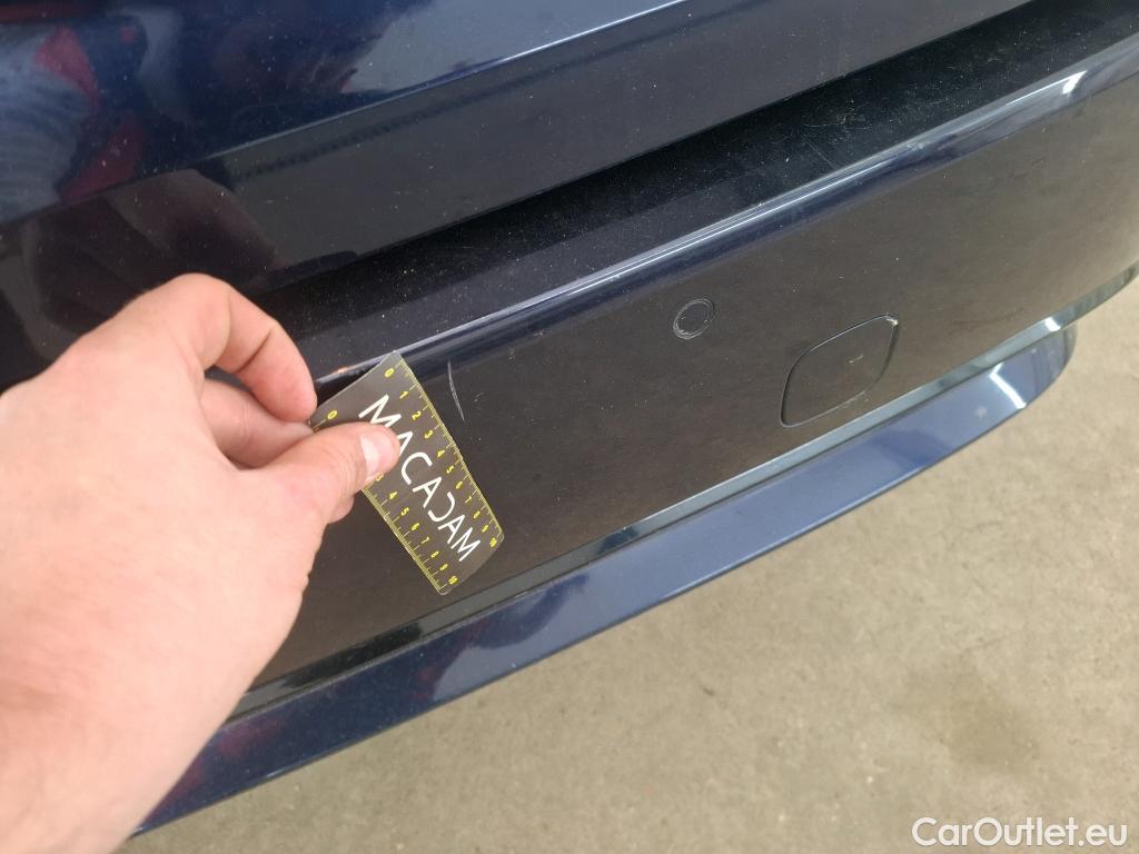  Toyota  Corolla TOYOTA  Touring Sports / 2018 / 5P / Break Hybride 122h Dynamic Business Stage Acad #12