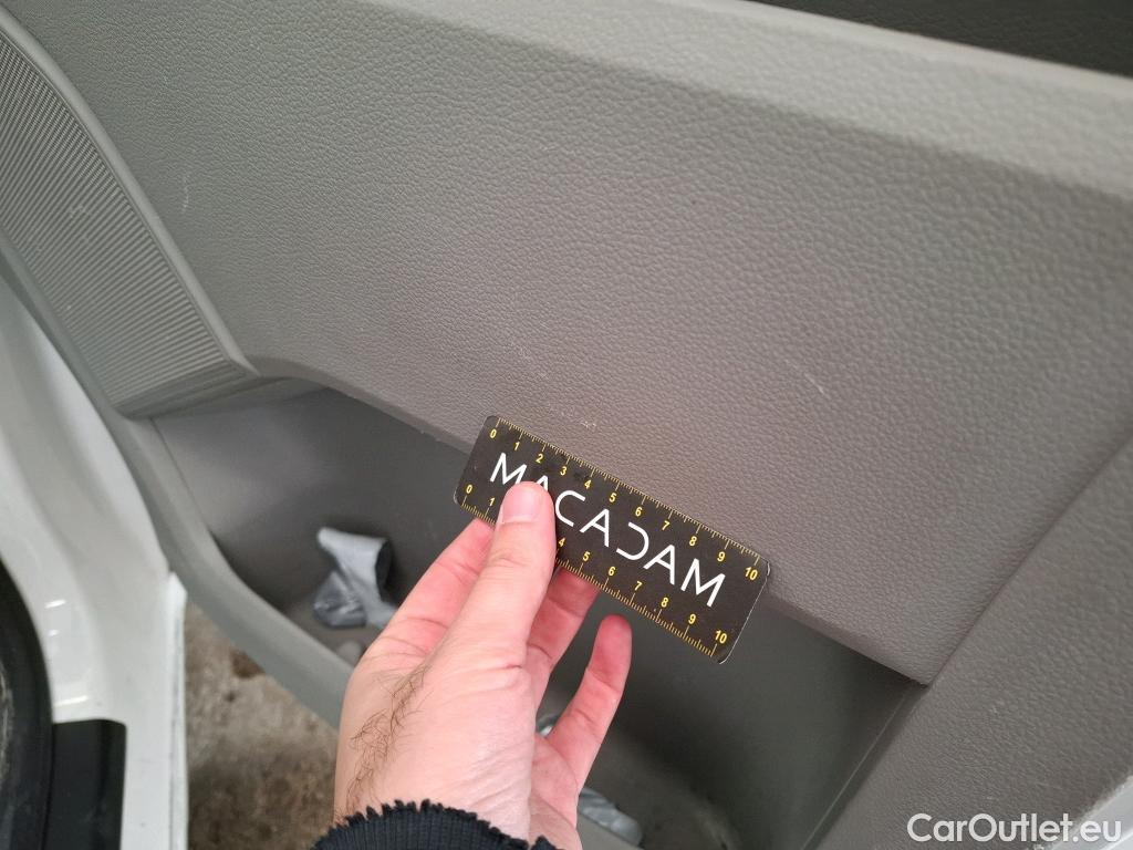  Volkswagen  Transporter VOLKSWAGEN  VU 4p Fourgon 2.0 TDi 102 L1H1 Business Line Plus #30