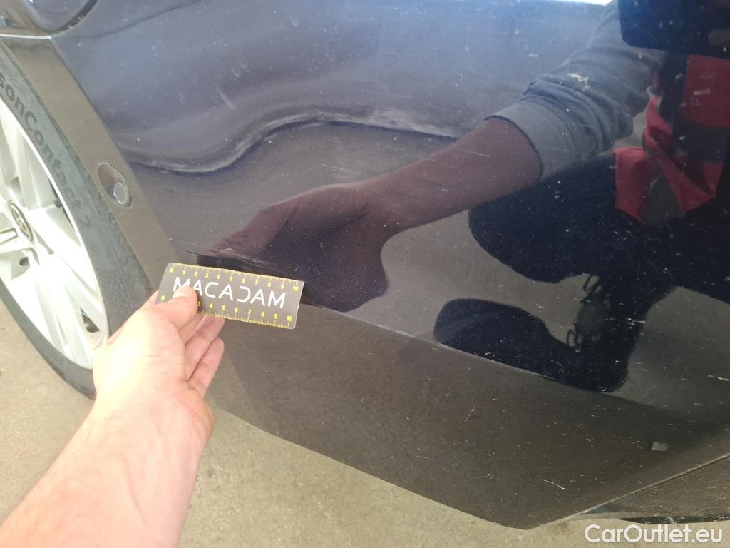  Toyota  Corolla TOYOTA  Touring Sports / 2018 / 5P / Break Hybride 122h Dynamic Business Stage Acad #9