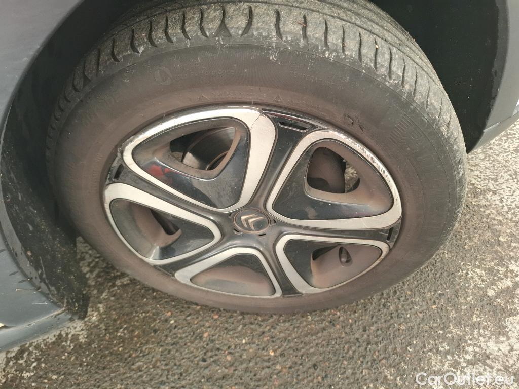  Citroen  C3  Société Feel 1.5 BlueHDI 100CV BVM6 E6d #18