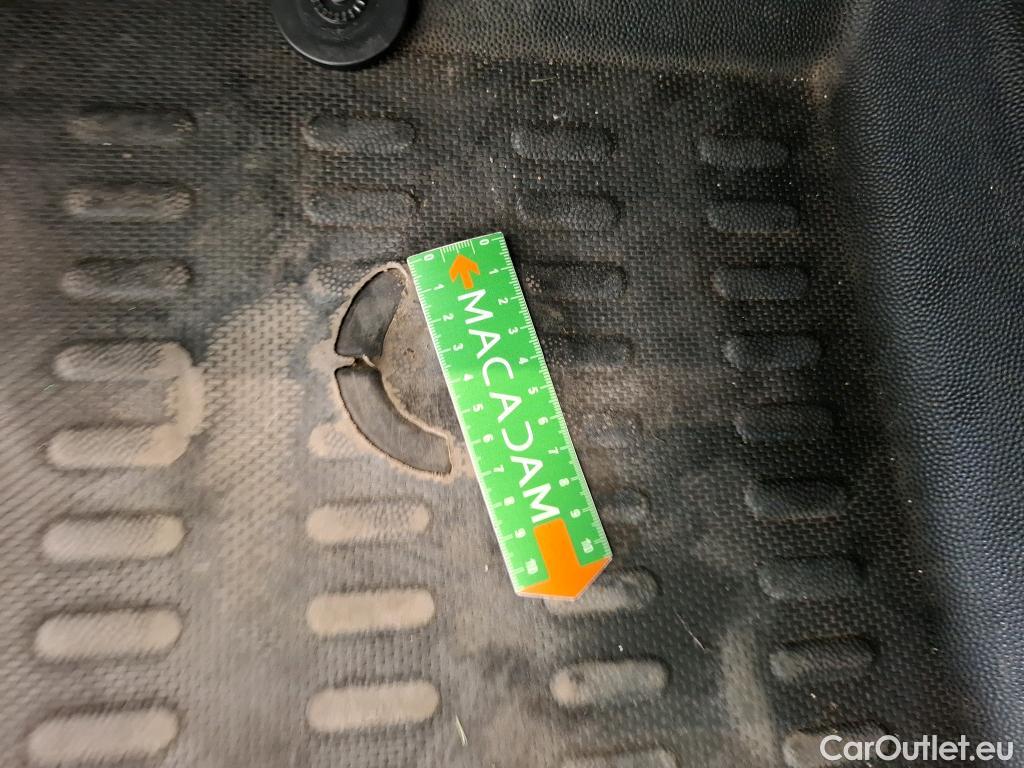  Citroen  Berlingo  Fourgon Club M 650 1.5 BlueHDi 130CV BVA8 E6dT #24