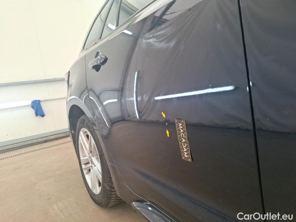  Toyota  Corolla TOYOTA  Touring Sports / 2018 / 5P / Break Hybride 122h Dynamic Business Stage Acad #54