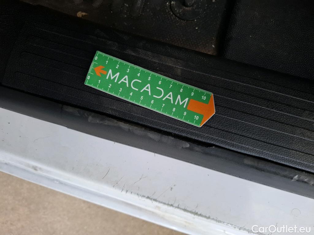  Citroen  Berlingo  Fourgon Club M 650 1.5 BlueHDi 130CV BVA8 E6dT #17