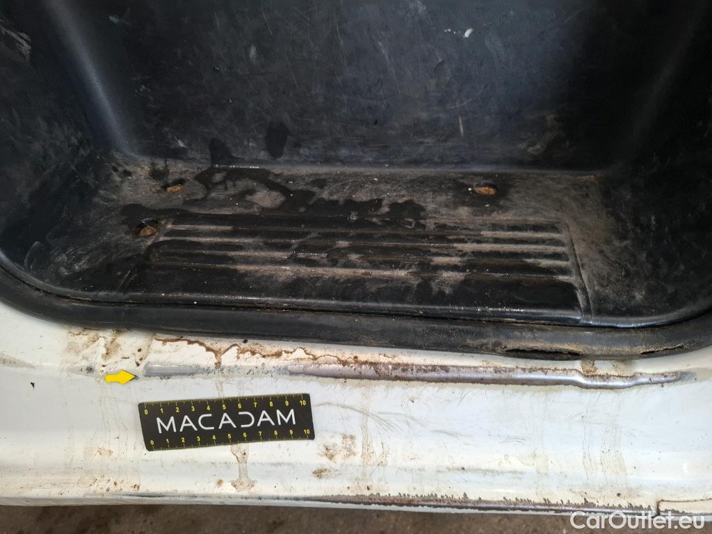  Citroen  Jumper CITROEN  VU 4p Fourgon 35 L1H2 HDI 130 Confort #46