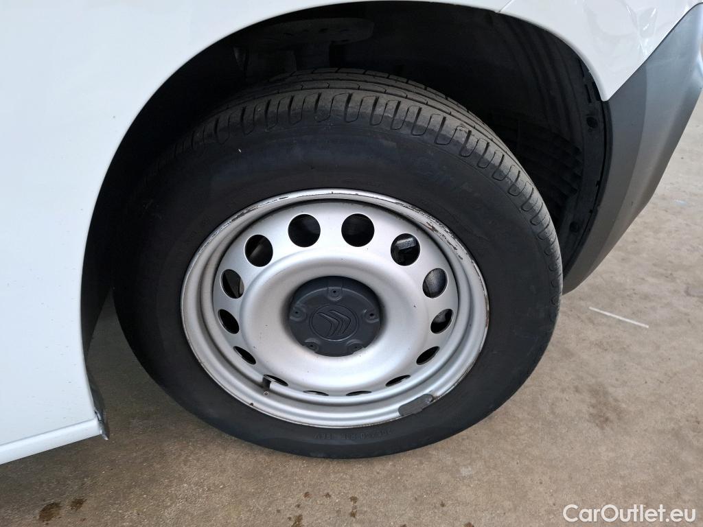  Citroen  Berlingo  Fourgon Club M 650 1.5 BlueHDi 130CV BVA8 E6dT #7