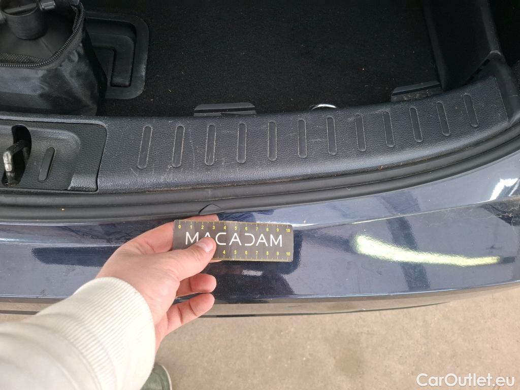  Toyota  Corolla TOYOTA  Touring Sports / 2018 / 5P / Break Hybride 122h Dynamic Business Stage Acad #17