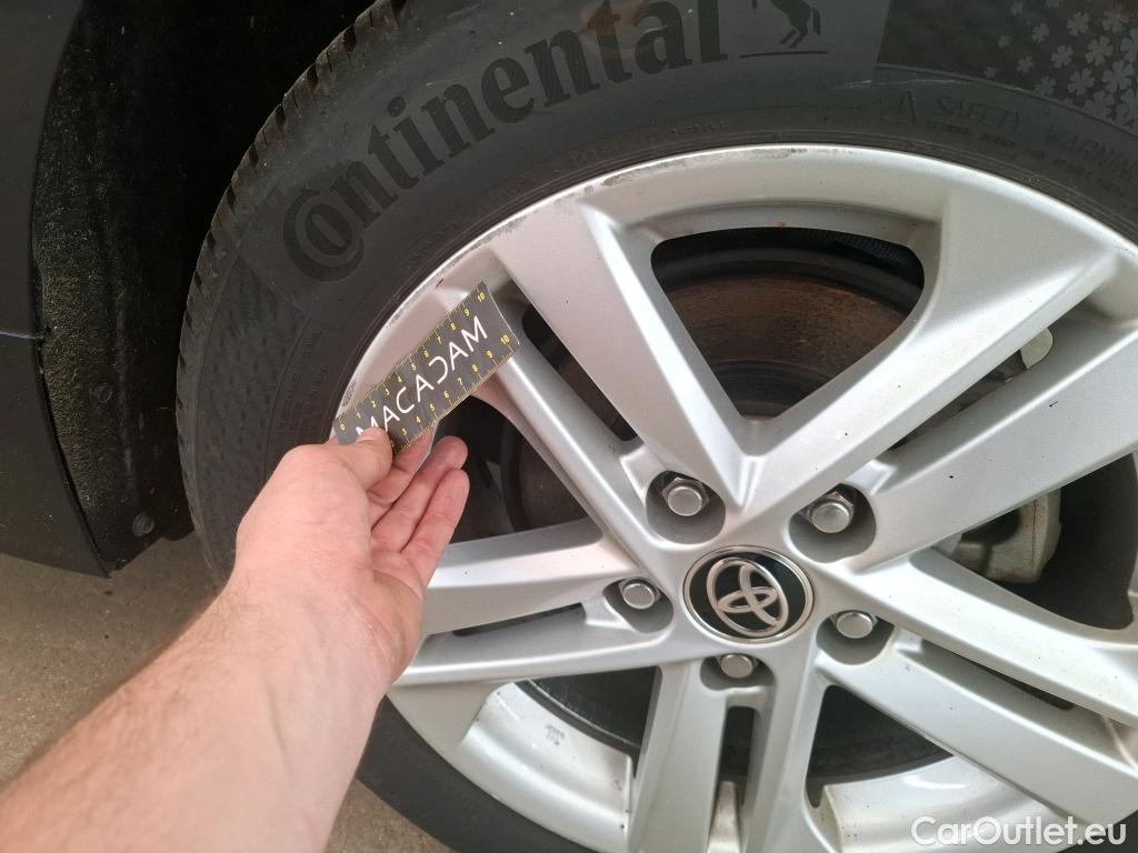  Toyota  Corolla TOYOTA  Touring Sports / 2018 / 5P / Break Hybride 122h Dynamic Business Stage Acad #38