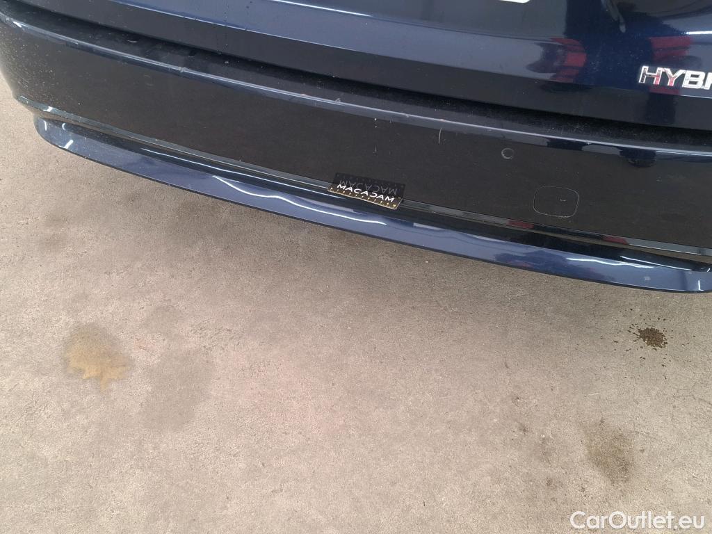  Toyota  Corolla TOYOTA  Touring Sports / 2018 / 5P / Break Hybride 122h Dynamic Business Stage Acad #2