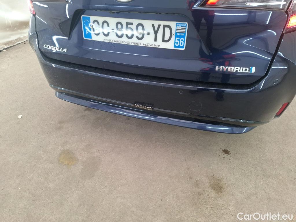  Toyota  Corolla TOYOTA  Touring Sports / 2018 / 5P / Break Hybride 122h Dynamic Business Stage Acad #1