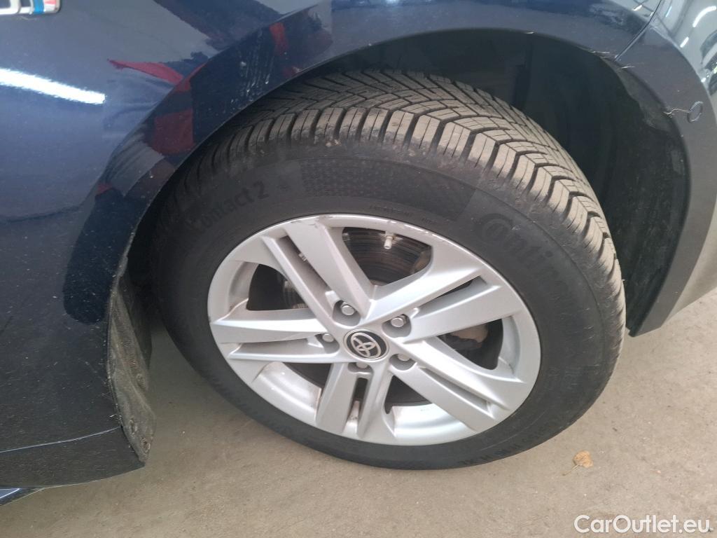  Toyota  Corolla TOYOTA  Touring Sports / 2018 / 5P / Break Hybride 122h Dynamic Business Stage Acad #26