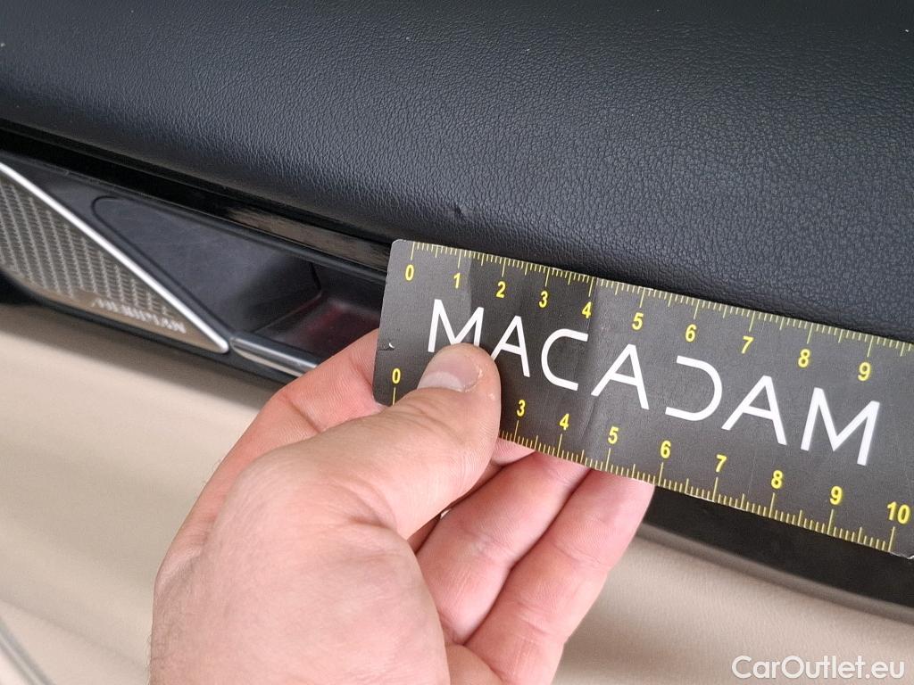  Jaguar  XE JAGUAR  4p Berline D180 HSE STANDARD AUTO 4WD #6