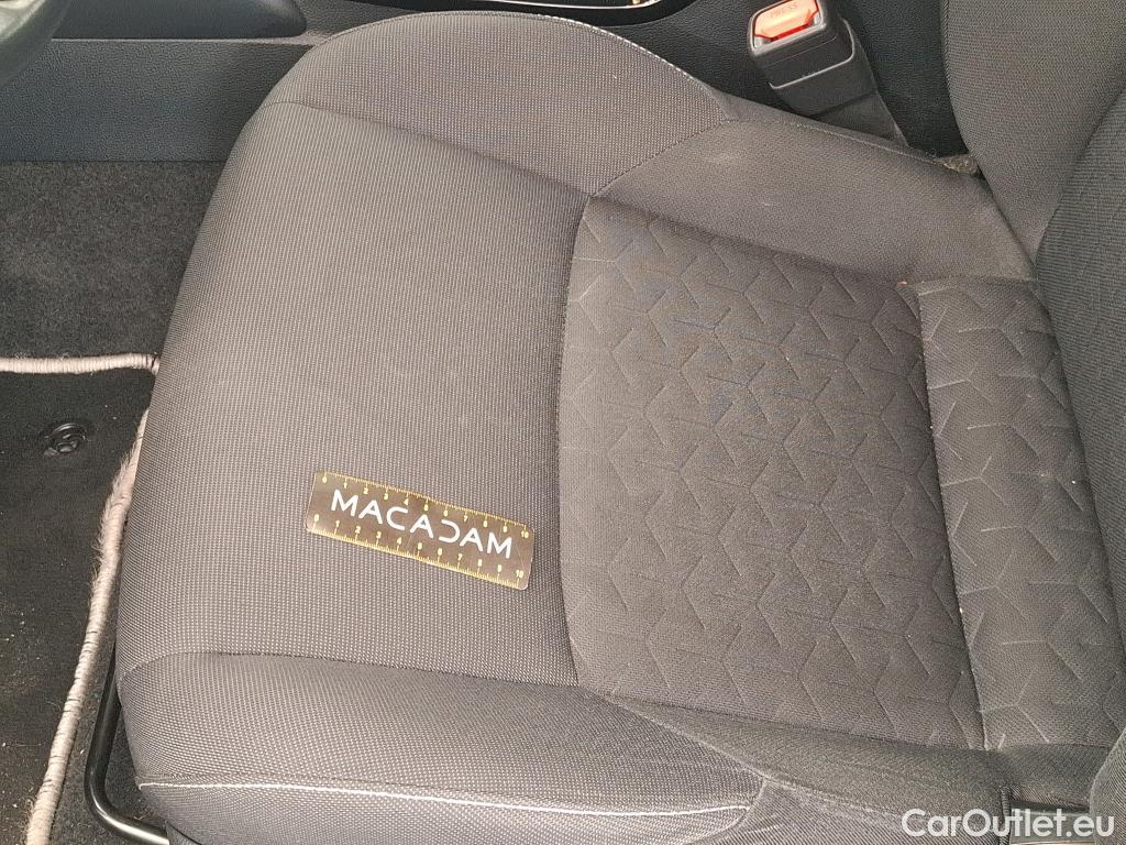  Toyota  Corolla TOYOTA  Touring Sports / 2018 / 5P / Break Hybride 122h Dynamic Business Stage Acad #60