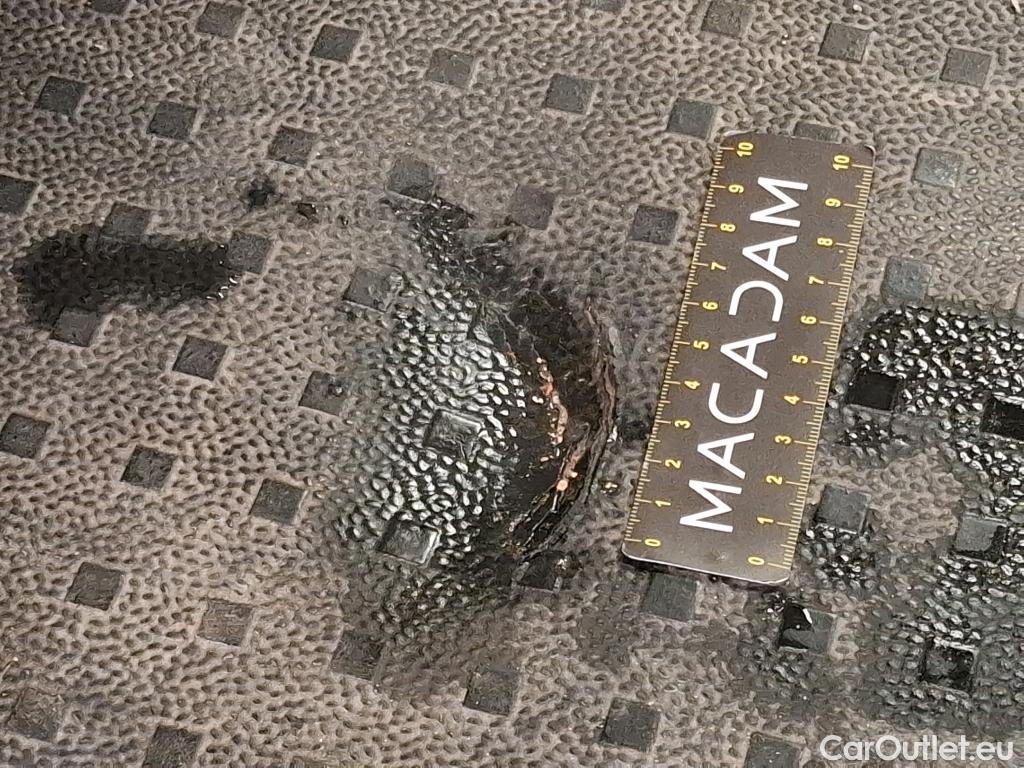  Volkswagen  Transporter VOLKSWAGEN  VU 4p Fourgon 2.0 TDi 102 L1H1 Business Line Plus #33