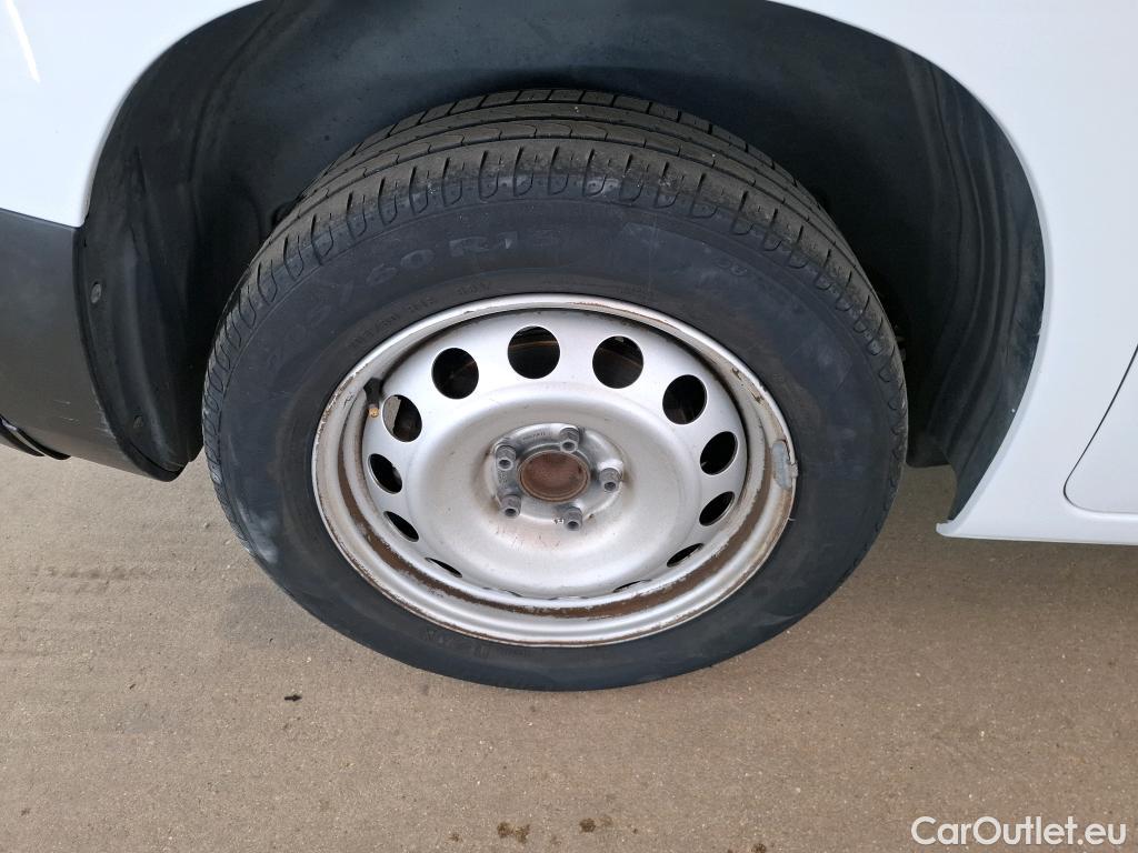  Citroen  Berlingo  Fourgon Club M 650 1.5 BlueHDi 130CV BVA8 E6dT #14