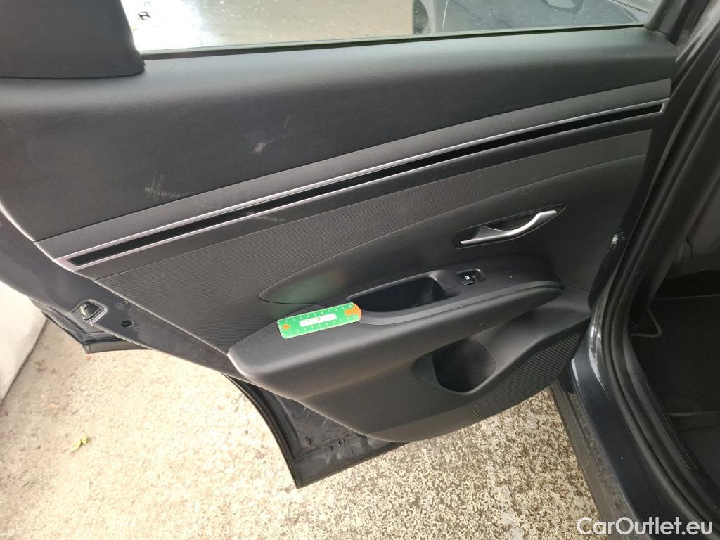  Hyundai  Tucson  Business Hybrid 2WD 1.6 T-GDI 230CV BVA6 E6d #1