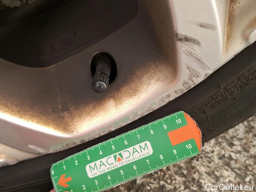  Renault  Scenic  IV Business 1.5 dCi 110CV BVA7 E6 #43