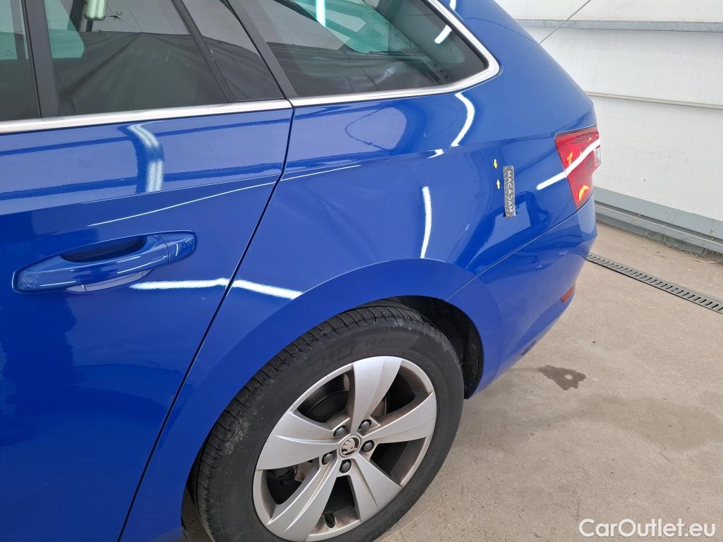  Skoda  Superb  Break Business 2.0 TDI 150CV BVA7 E6d #18