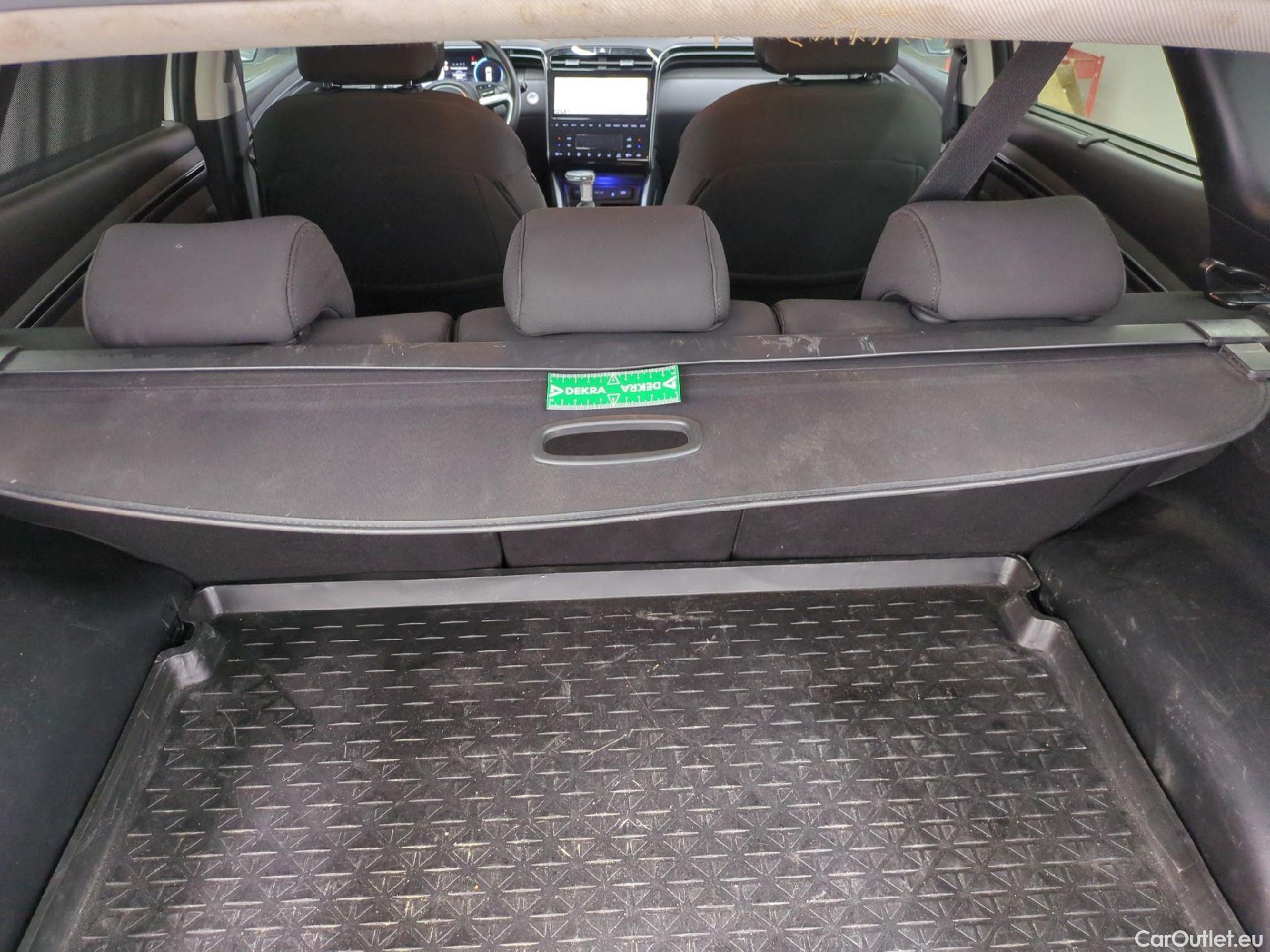  Hyundai  Tucson HYUNDAI  / 2020 / 5P / SUV 1.6 T-GDI 150 DCT-7 HYBRID 48V CREATIVE #12