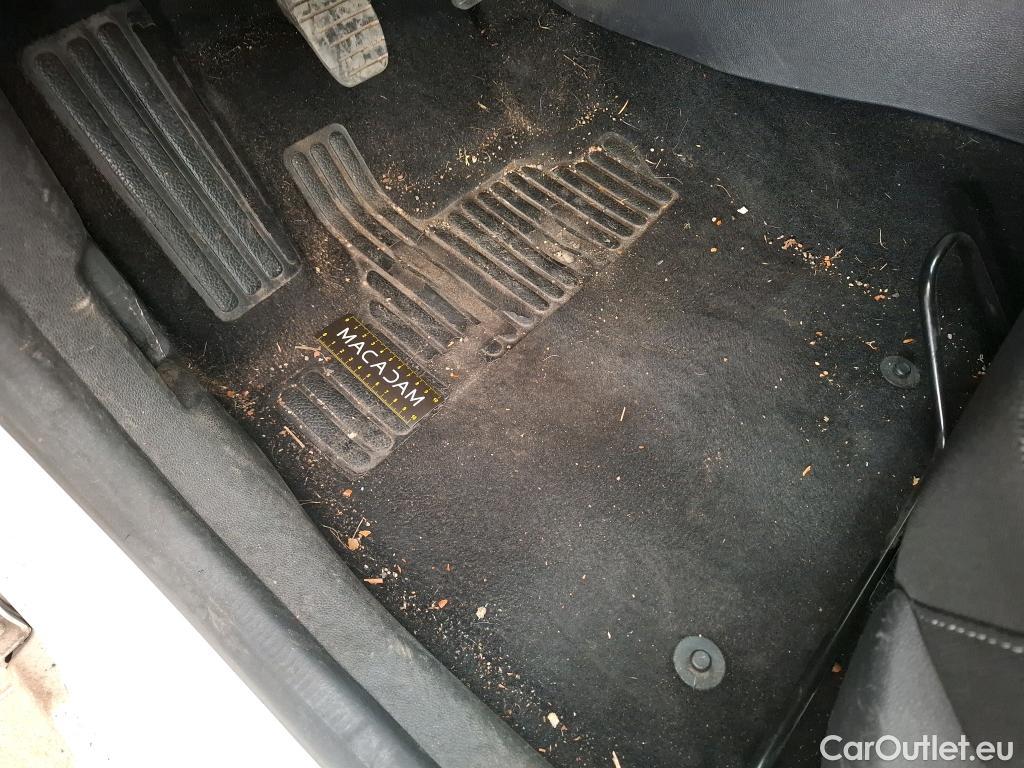  Renault  Clio  IV Business 1.5 dCi 90CV BVM5 E6 #1