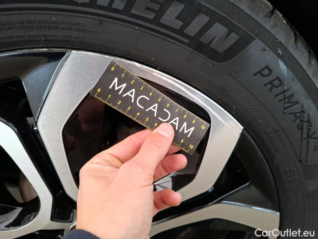  Renault  Arkana  Intens 1.6 E-TECH Hybrid 145CV BVA6 E6d #25