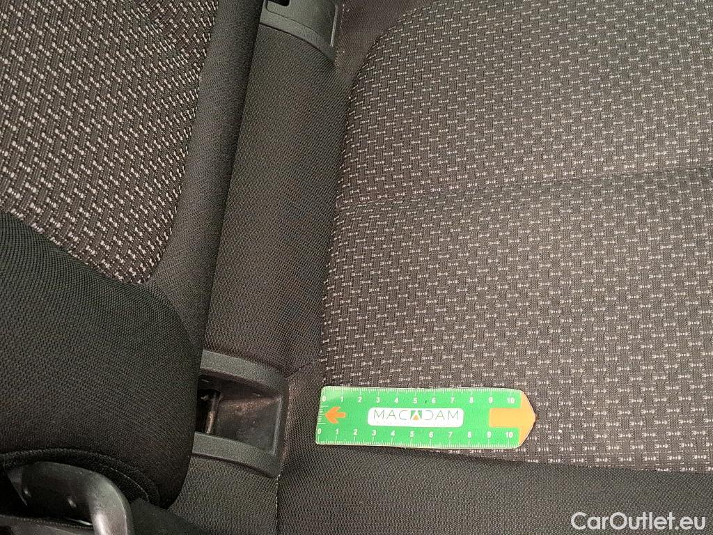  Renault  Kadjar RENAULT  / 2018 / 5P / Crossover Business TCe 140 EDC FAP #38