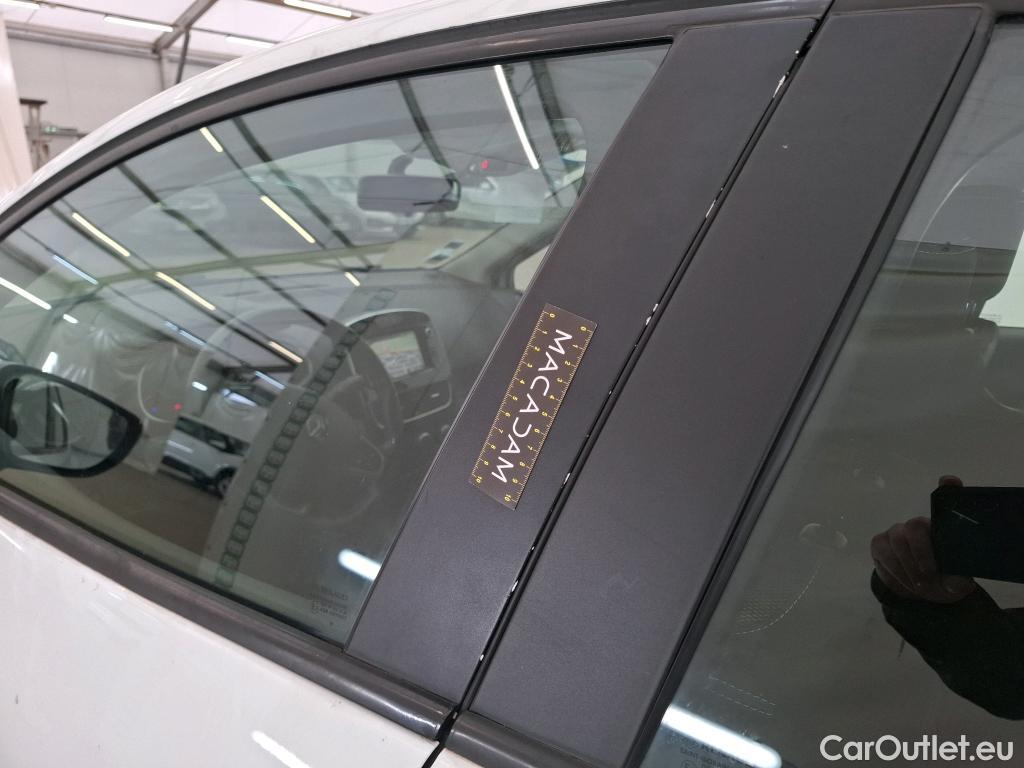  Renault  Clio  IV Business 1.5 dCi 90CV BVM5 E6 #25