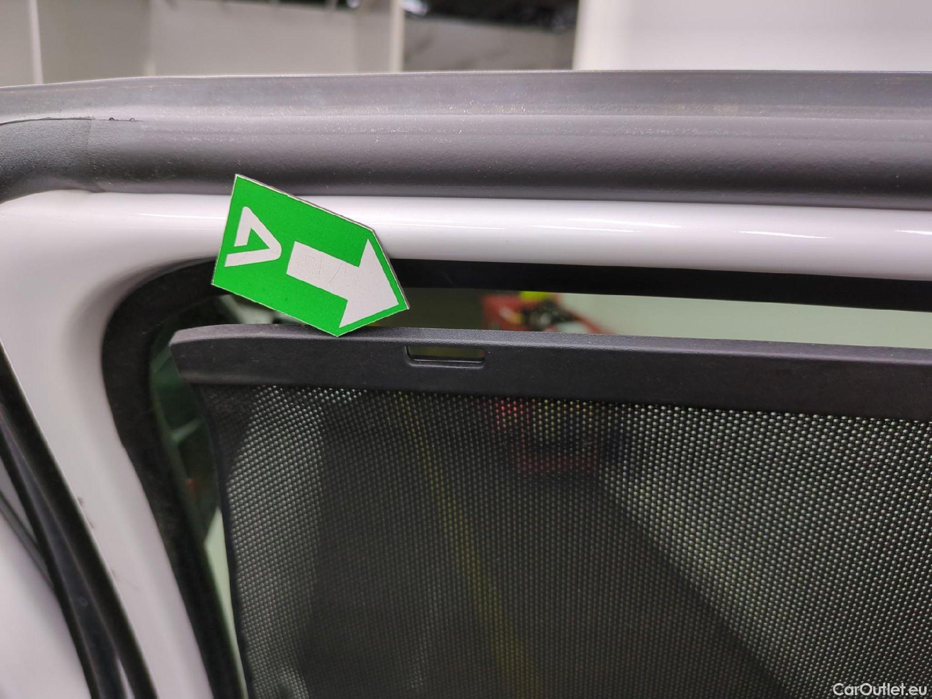  Hyundai  Tucson HYUNDAI  / 2020 / 5P / SUV 1.6 T-GDI 150 DCT-7 HYBRID 48V CREATIVE #35