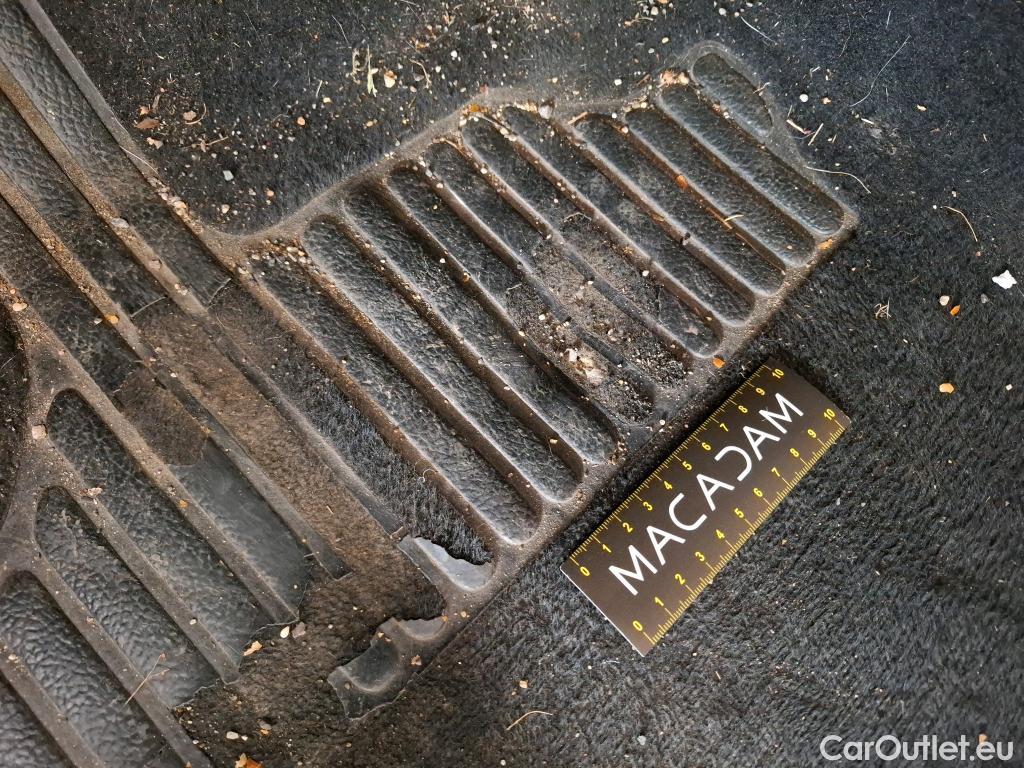  Renault  Clio  IV Business 1.5 dCi 90CV BVM5 E6 #3